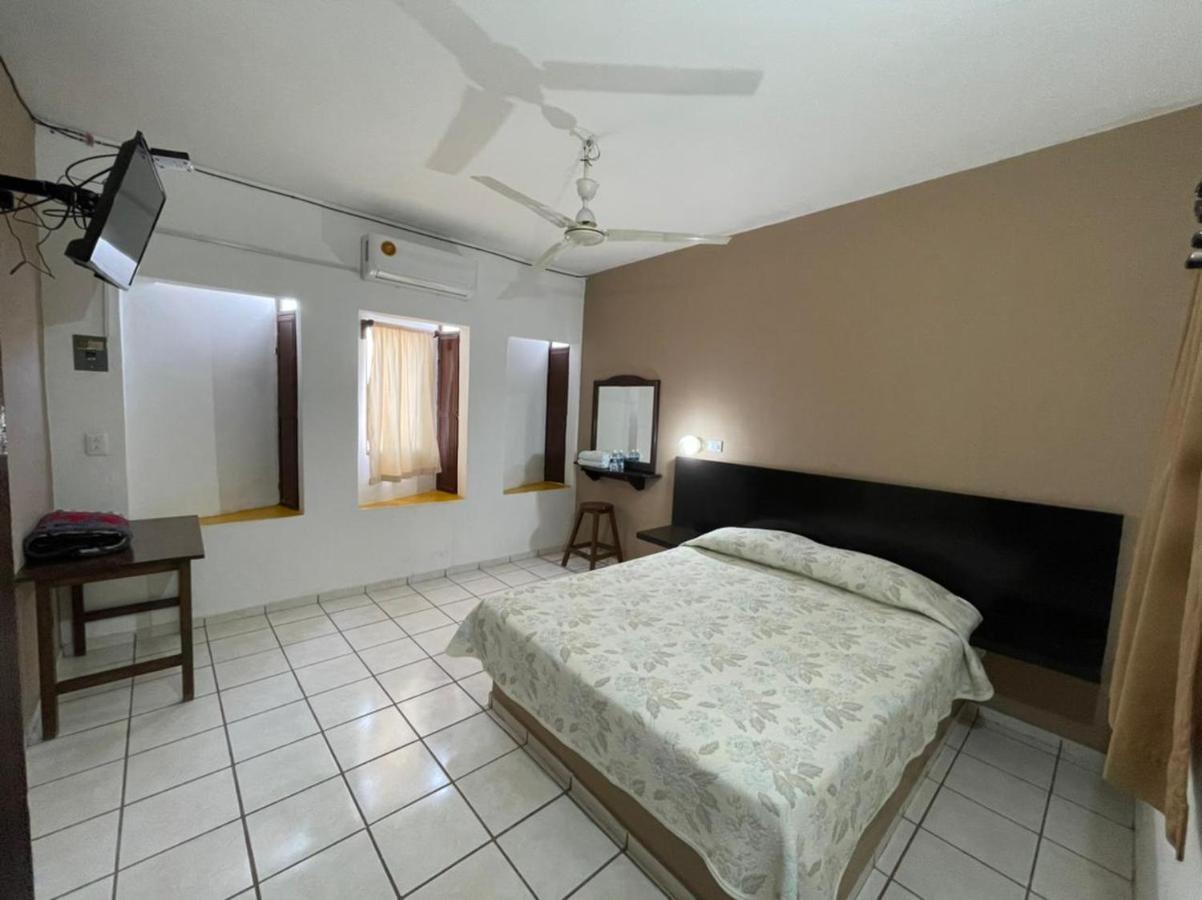 סיודד ואייס Hotel Moreno מראה חיצוני תמונה