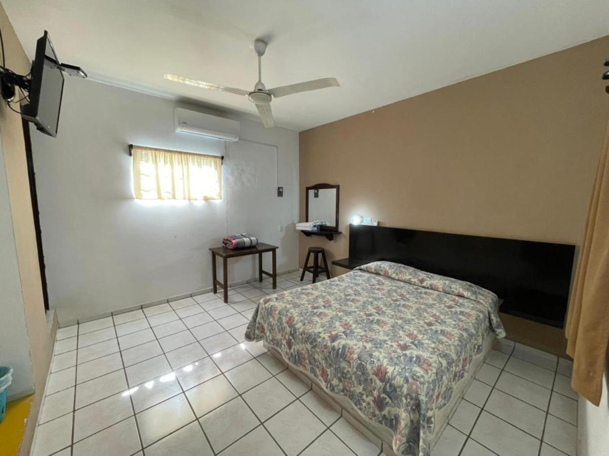סיודד ואייס Hotel Moreno מראה חיצוני תמונה