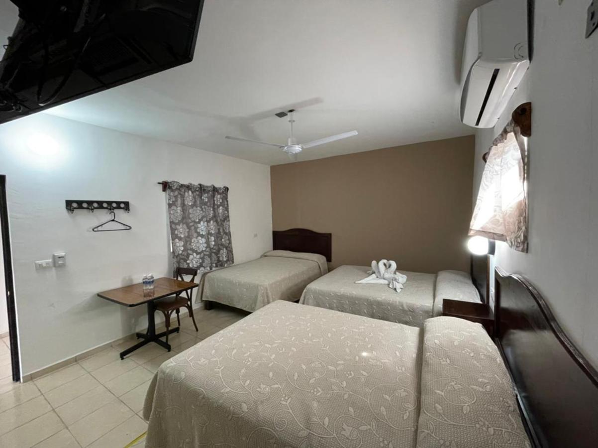 סיודד ואייס Hotel Moreno מראה חיצוני תמונה