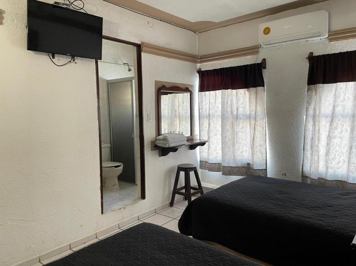 סיודד ואייס Hotel Moreno מראה חיצוני תמונה